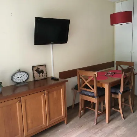 Les Trois Domaines * Ax-les-Thermes